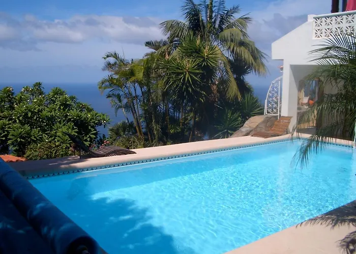 Willkommen Im Paradies - Welcome In Paradise - Bienvenidos Al Paraíso * La Matanza De Acentejo