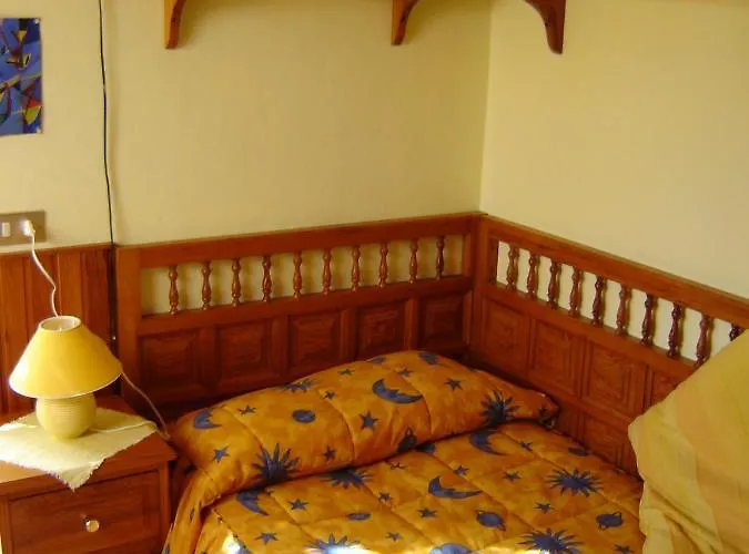 Willkommen Im Paradies - Welcome In Paradise - Bienvenidos Al Paraiso