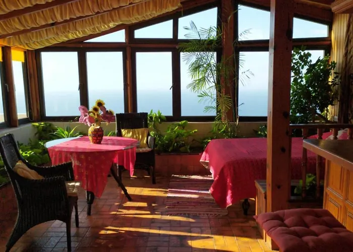 Willkommen Im Paradies - Welcome In Paradise - Bienvenidos Al Paraiso Feriehus