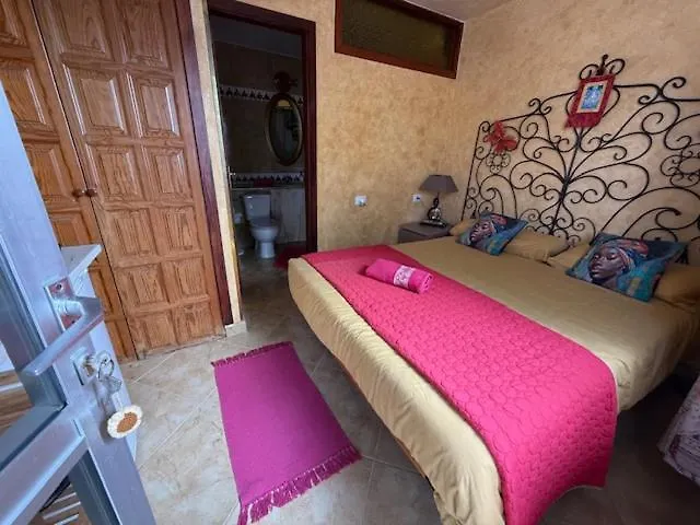 Willkommen Im Paradies - Welcome In Paradise - Bienvenidos Al Paraíso *