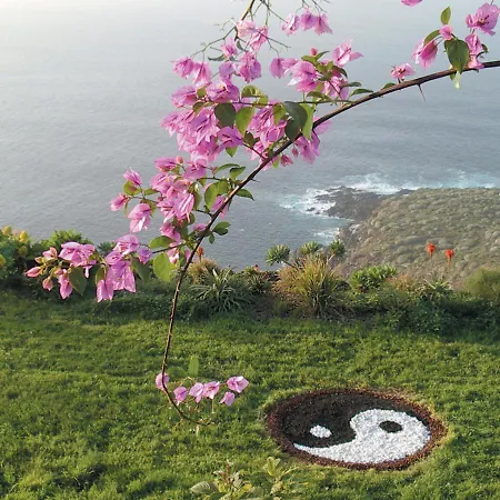 Willkommen Im Paradies - Welcome In Paradise - Bienvenidos Al Paraiso