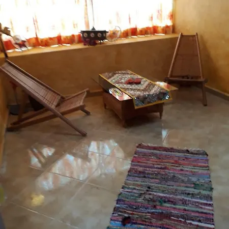 Willkommen Im Paradies - Welcome In Paradise - Bienvenidos Al Paraiso *