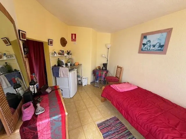 Willkommen Im Paradies - Welcome In Paradise - Bienvenidos Al Paraiso *