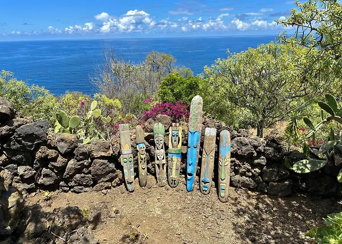 Willkommen Im Paradies - Welcome In Paradise - Bienvenidos Al Paraiso *