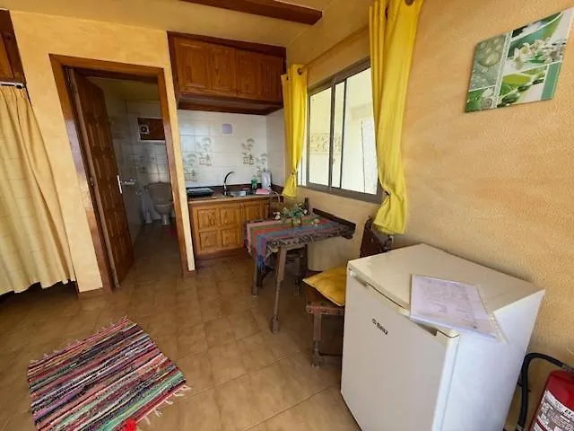 Willkommen Im Paradies - Welcome In Paradise - Bienvenidos Al Paraiso La Matanza De Acentejo