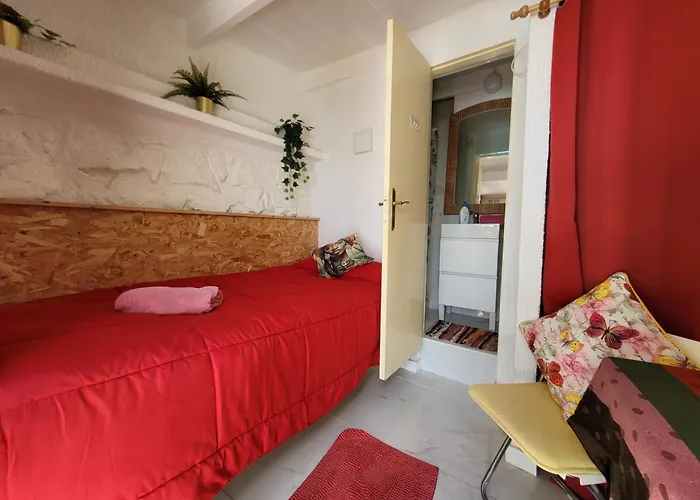 Willkommen Im Paradies - Welcome In Paradise - Bienvenidos Al Paraiso 別荘