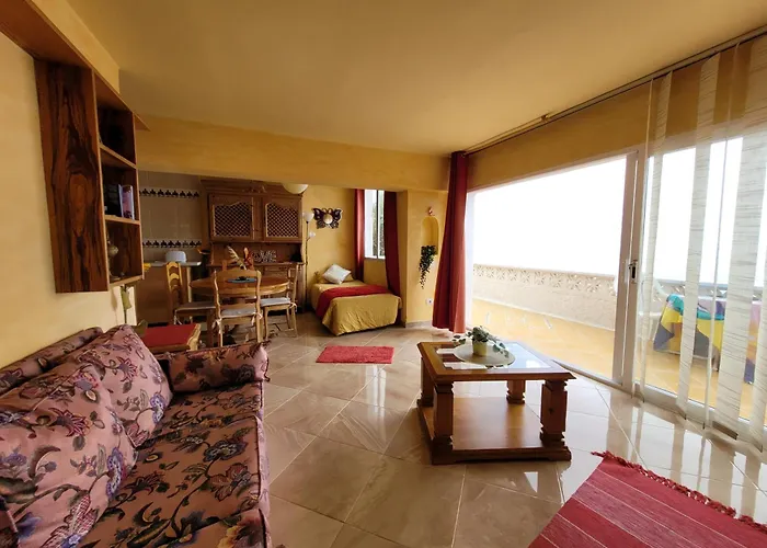 Willkommen Im Paradies - Welcome In Paradise - Bienvenidos Al Paraiso *